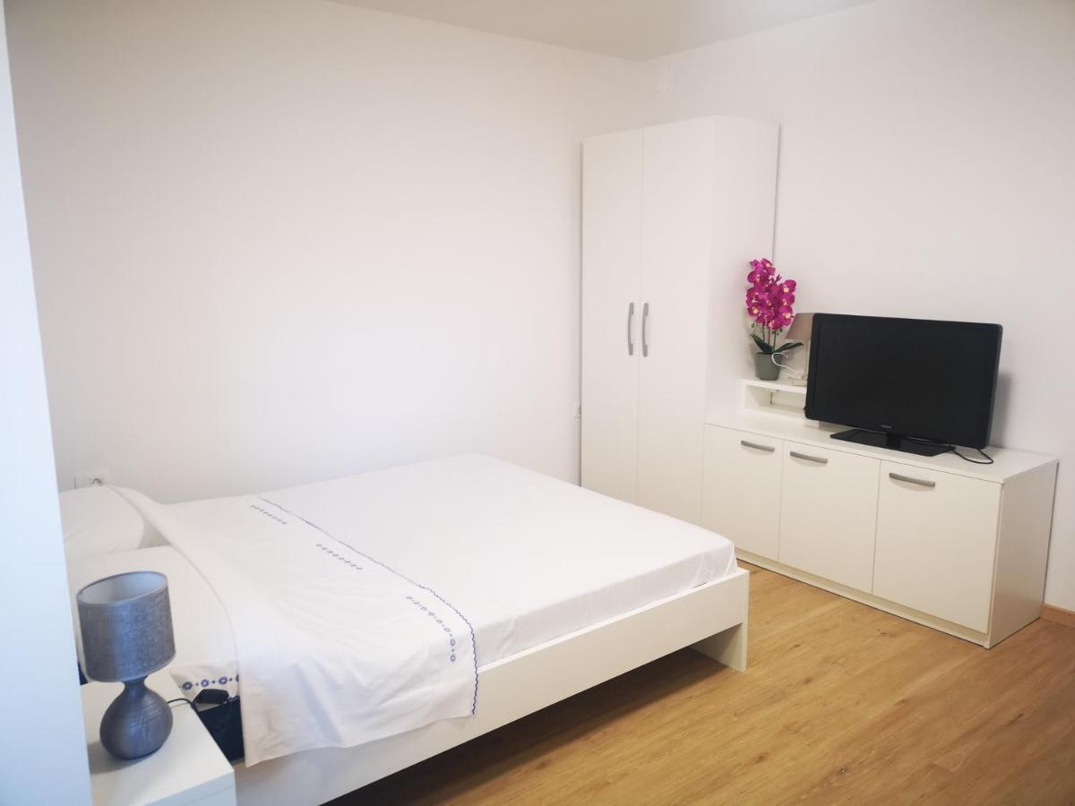 Apartments Zimerman Порторож Екстер'єр фото